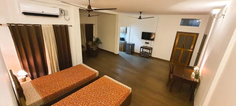 Photo of the whole room