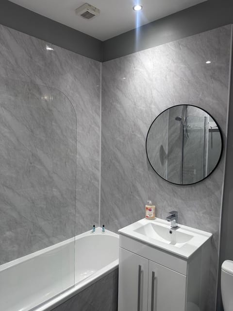 House in Hemingfield, Ideal for Contractors and Long Stays House in Borough of Barnsley