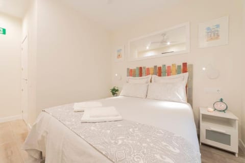 Candido Apartamento en el Corazón de La Latina Apartment in Centro