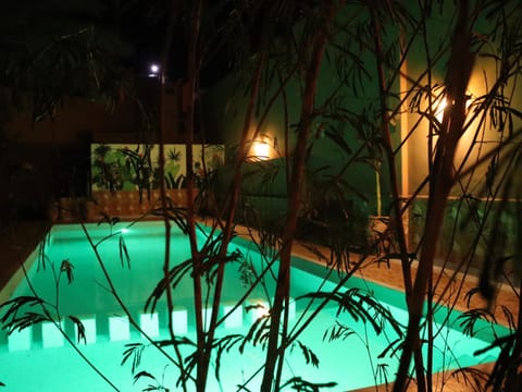 Swimming pool