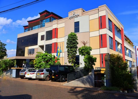 Property building, Day, Parking