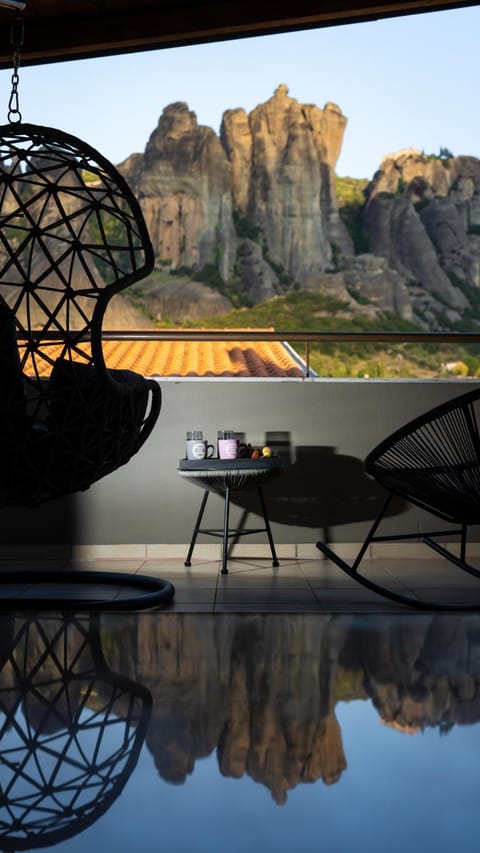 Natural landscape, View (from property/room), Balcony/Terrace, Landmark view, Mountain view