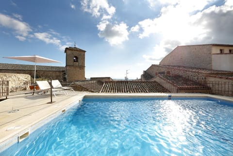 Off site, Day, Natural landscape, Pool view, Swimming pool, sunbed