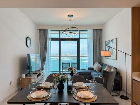 Living room, Sea view