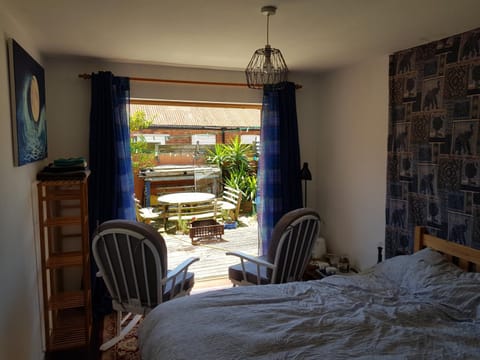 Garden room Bed and Breakfast in Exmouth