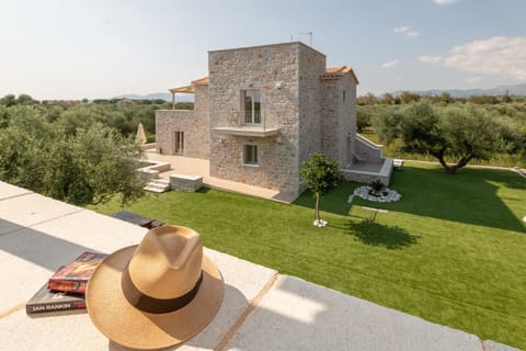 Property building, Garden view