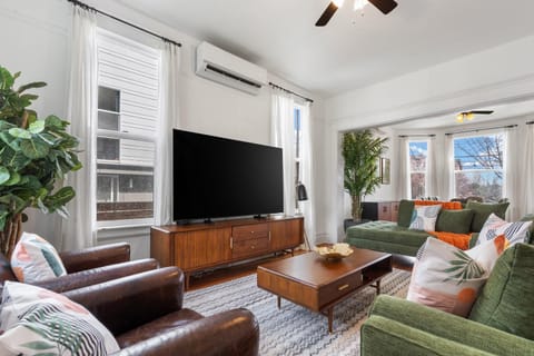 TV and multimedia, Living room
