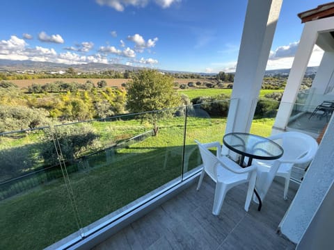Day, Natural landscape, View (from property/room), Balcony/Terrace, Balcony/Terrace, Mountain view
