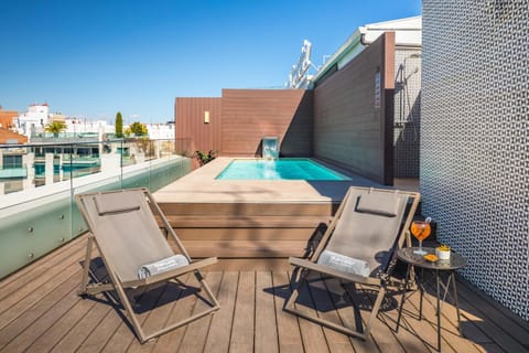 Pool view, Swimming pool