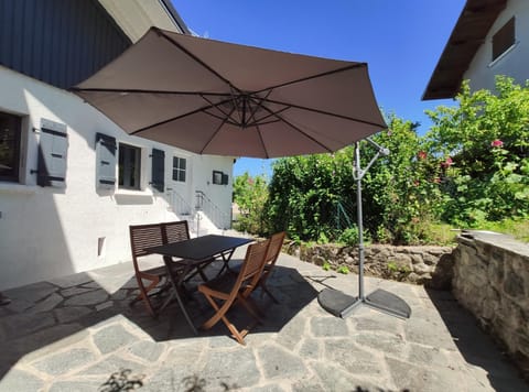 Patio, Spring, Day, Garden, Balcony/Terrace, Dining area, Garden view