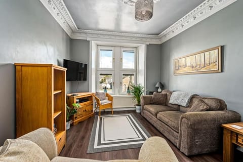Broughty Ferry Riverview Apt -3 bedroom -Sleeps 6 Apartment in Dundee