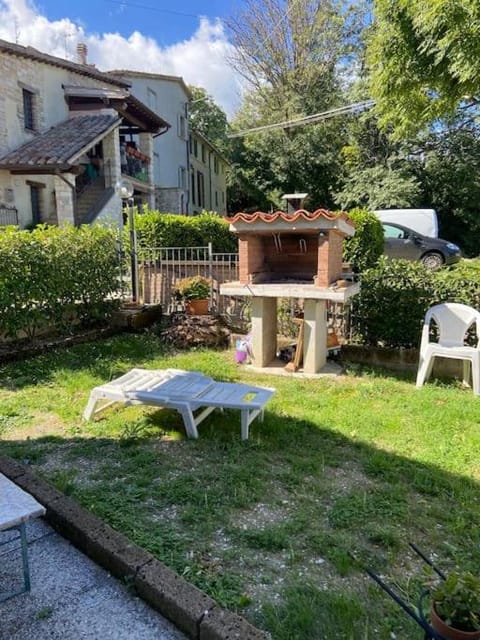 Day, Garden, Dining area, Garden view