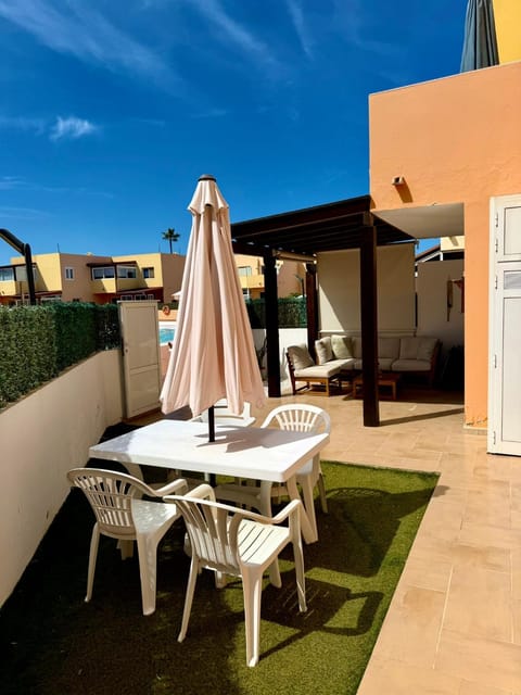 Patio, View (from property/room), Balcony/Terrace, Pool view, Swimming pool