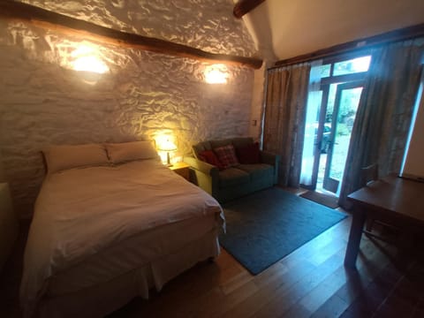 Y Swdio, Ferm Glandwr Apartment in Wales