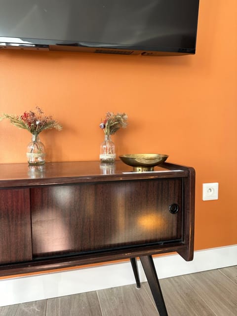 Communal lounge/ TV room, TV and multimedia