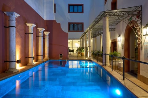 Patio, Swimming pool