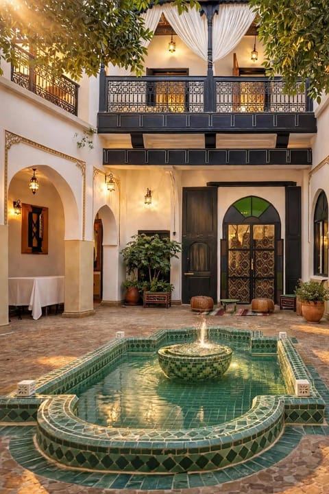 Patio, Restaurant/places to eat, Facade/entrance, Day, Garden, Garden view, Pool view, Breakfast