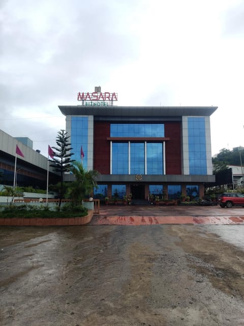 Property building, Day