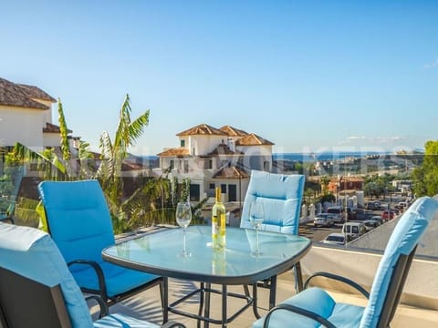 View (from property/room), Balcony/Terrace, Sea view