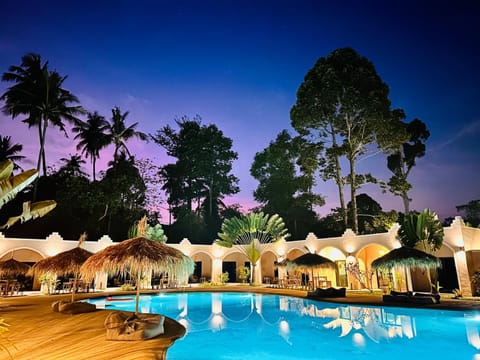 Night, Swimming pool