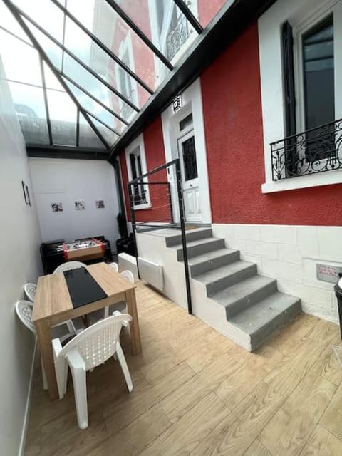 K1 - Maison LOFT VERANDA - 15 min PARIS PARC EXPOS / 5 chambres - 7 lits House in Île-de-France