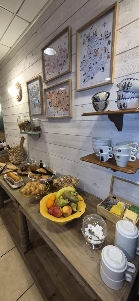 Aux Genêts D'Or Hotel in Brittany