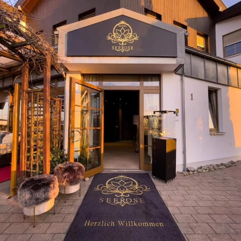 Facade/entrance, Property logo or sign, Logo/Certificate/Sign