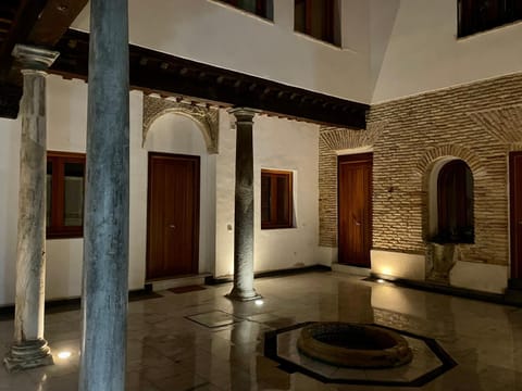 Patio, Facade/entrance, Night, Inner courtyard view