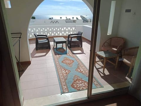 Property building, Balcony/Terrace