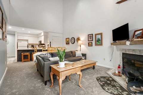 Skiing Haven Apartment in Mount Snow