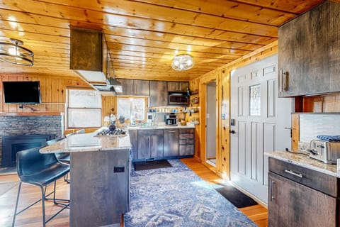 Miller's Eden 1 House in Green Mountain Falls