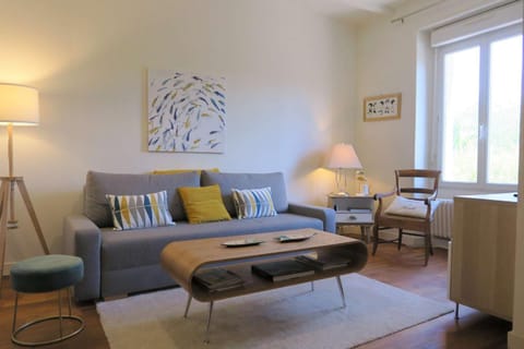 Maison de charme à 600m de la mer avec WIFI à PLEUMEUR - BODOU REF-648 Villa in Trégastel