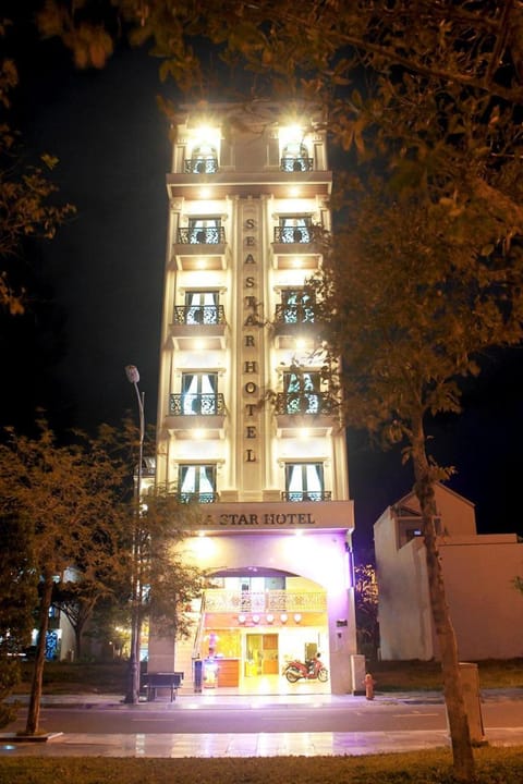 Property building, City view
