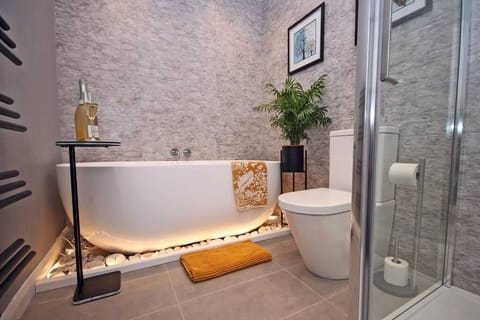 Rhoslan. Boutique style farmhouse in Snowdonia House in Wales