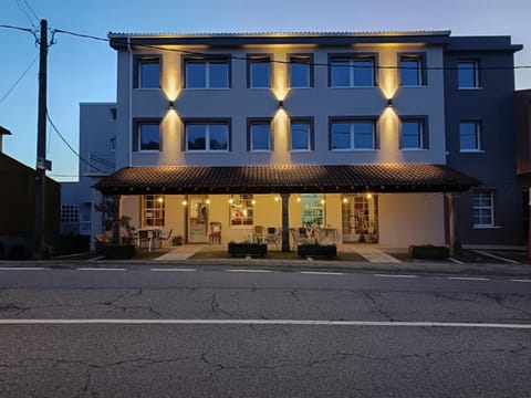 Property building, Facade/entrance, Night