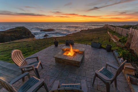 Puffin's Perch House in Mendocino County