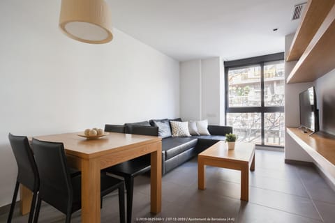 Property building, TV and multimedia, Living room, Seating area, Dining area