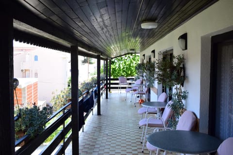 Rooms in Vodice with balcony, air conditioning, WiFi 4826-1 Bed and Breakfast in Šibenik-Knin County, Croatia