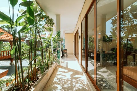 Property building, Garden view