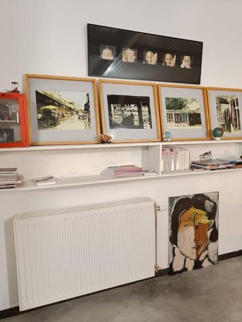 Loft, parking privé, terrasse, entrée indépendante Apartment in Liège