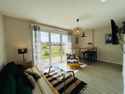 Appartement vue mer, terrasse parking et plage Apartment in Concarneau