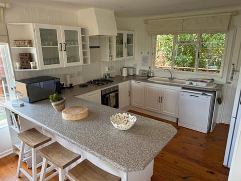 Birdsong Your Brenton-on-Sea home-away-from-home House in Knysna