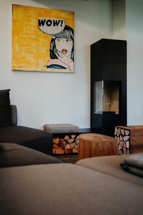 Living room, flat iron, pet friendly