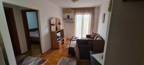 Apartman Velimir Stari Aerodrom Apartment in Podgorica