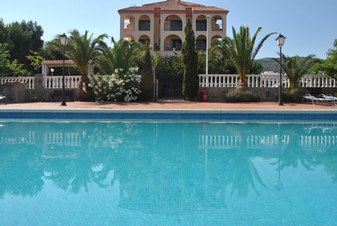 Facade/entrance, Swimming pool, Swimming pool