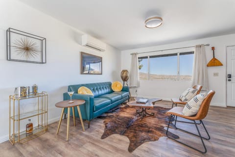 Shooting Star Lodge House in Joshua Tree