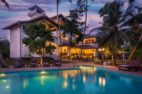Property building, Pool view, Swimming pool