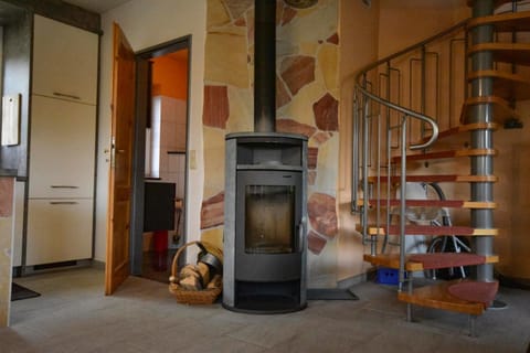 Bathroom, fireplace, oven