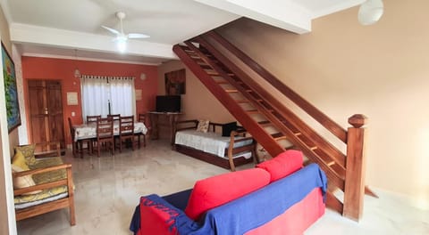 Bed, TV and multimedia, Living room, Photo of the whole room, Seating area