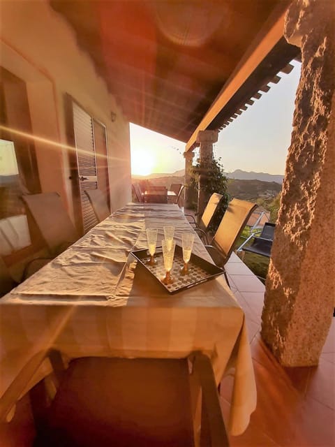 View (from property/room), Balcony/Terrace, Breakfast